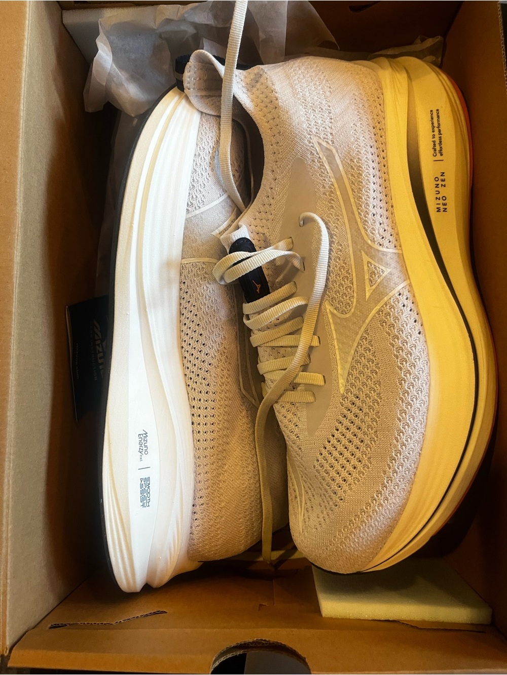Mizuno Neo Zen